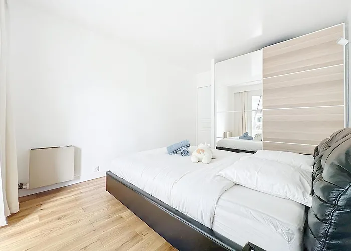 114 - Renove De Luxe Pour 4 Personnes